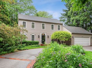 596 Cedar St, Winnetka, IL 60093