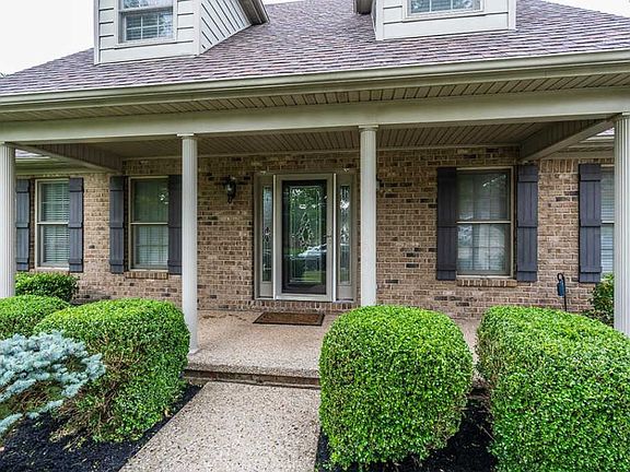 3rd image of 332 Highland Lakes Dr