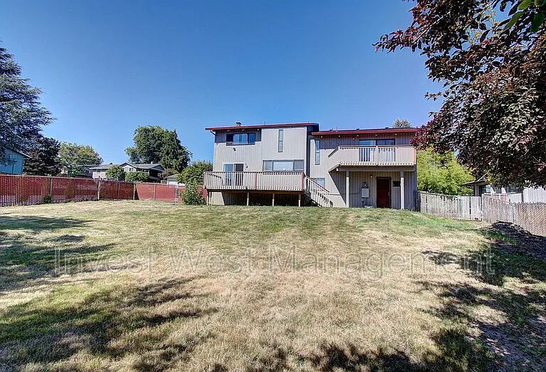 16103 NE 33rd Ave — Photo 23