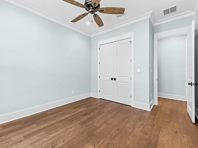465 Karcher Ave — Photo 35