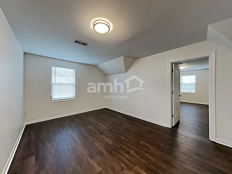 4850 Beryl Dr — Photo 7