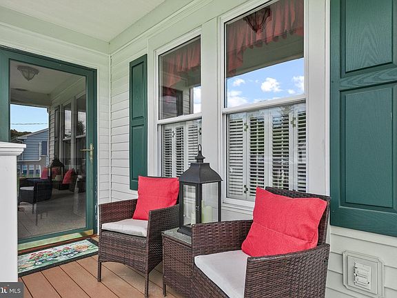 4th image of 32024 Stone Ln