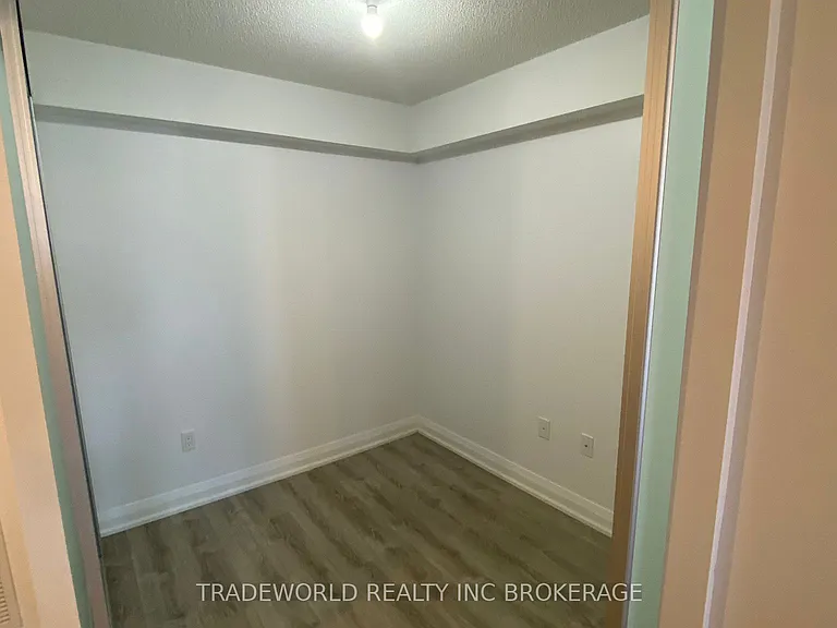 30 Gibbs Rd #1201 — Photo 12