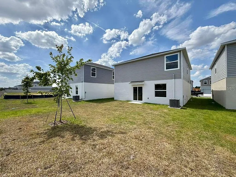 6472 Domizio Dr — Photo 23