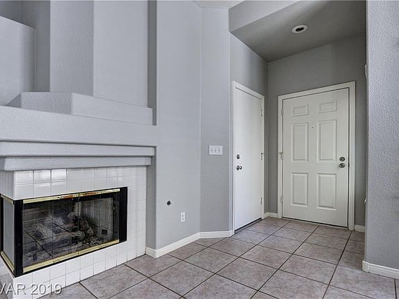 4th image of 2220 Warm Walnut Dr