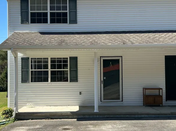 100 Majak Dr APT 16, Corbin, KY 40701