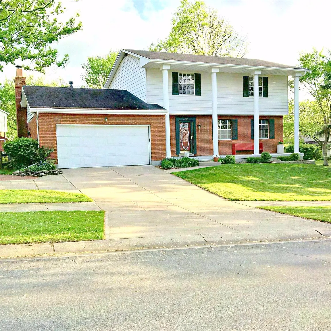 6587 Wooden Shoe Dr photo 1