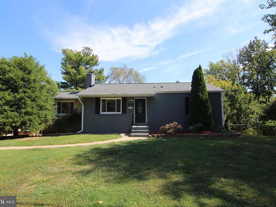 1st image of 3945 Fairview Dr