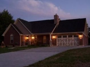 2155 Deer Run Dr, West Harrison, IN 47060