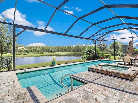 2nd image of 7433 Winding Cypress Dr