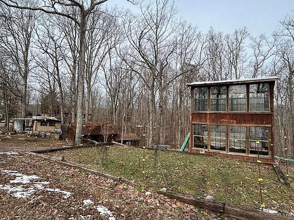 4th image of 793 Ridgeway Dr