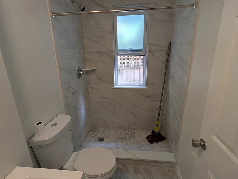33 Hancock St #3R — Photo 2