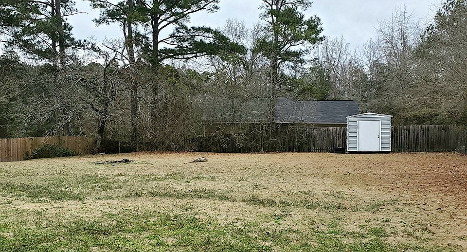 2nd image of 326 Lee Road 2009