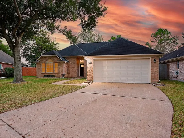 2109 Eastland St, League City, TX 77573