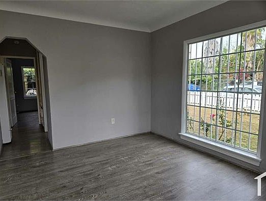 2nd image of 5641 Elmer Ave #1