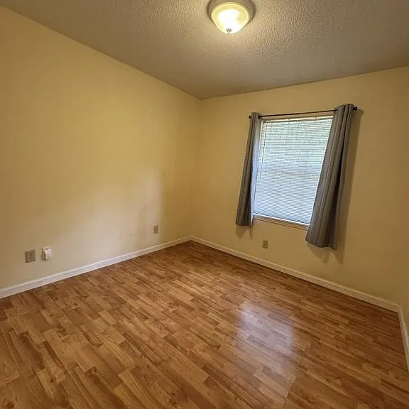206 Myrtlewood Dr — Photo 9