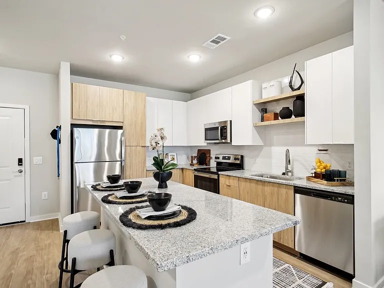 Allora Creekbend — Photo 24