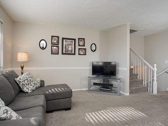 003_Living Room_03182020