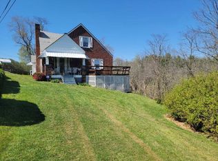 708 Hilltown Rd, Fries, VA 24330