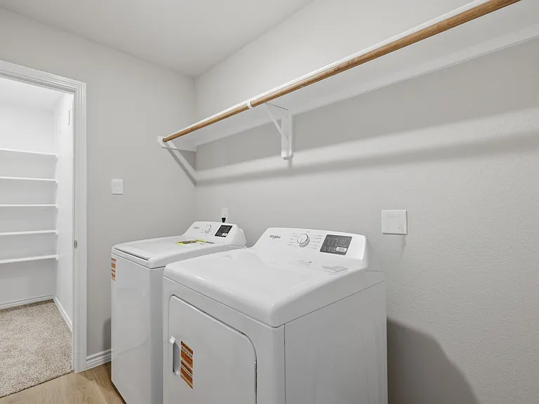 1200 Canton Dr — Photo 16