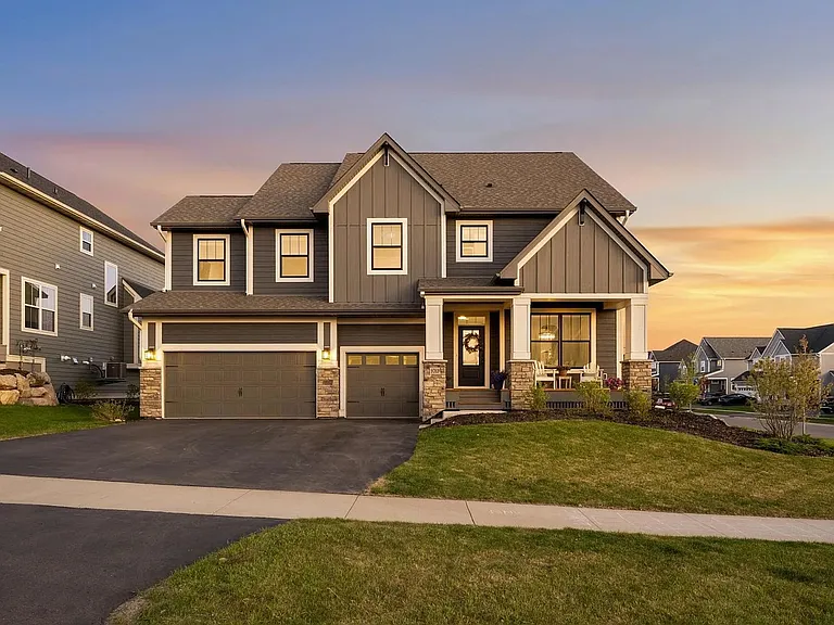 9769 Iron Horse Rd — Photo 1