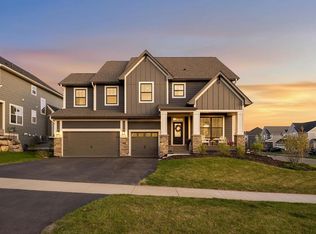 9769 Iron Horse Rd, Woodbury, MN 55129