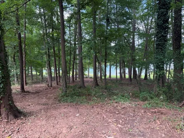122 Bud Ln, Anderson, SC 29625