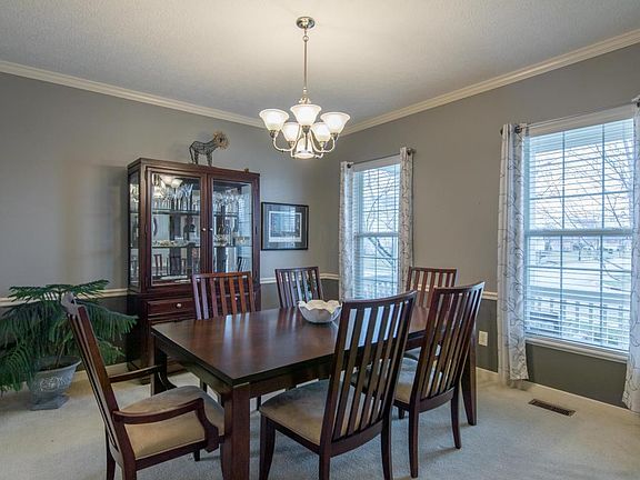 5th image of 4915 Snowy Creek Dr