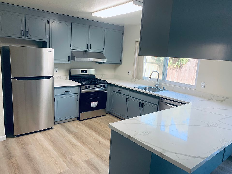 1st image of 3007 Lillard Dr