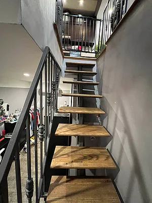 Rented by Delmark Realty LLC | media 94