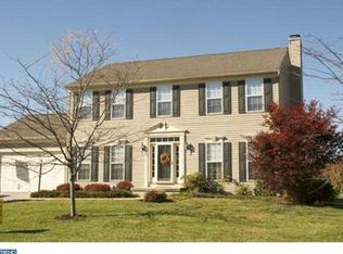 224 Larchmont Ln, West Grove, PA 19390