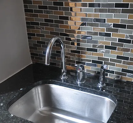 Rented by Navi Times CRE, Inc. | media 1