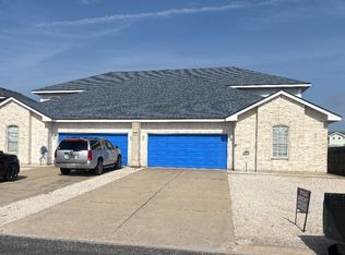 15505 Palmira Ave APT B, Corpus Christi, TX 78418