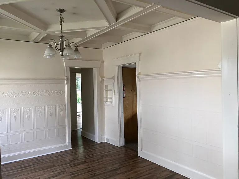 41 Lincoln Ave — Photo 25