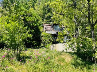 826 Ulrich Rd, Prospect, OR 97536