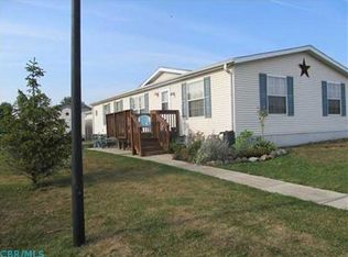 36 Waterman Ave, Commercial Point, OH 43116