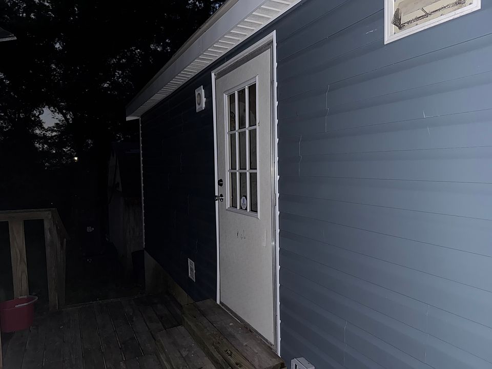 2nd image of 2955 Heartland Ln