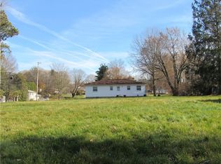 4732 Jupiter Rd, Uniontown, OH 44685