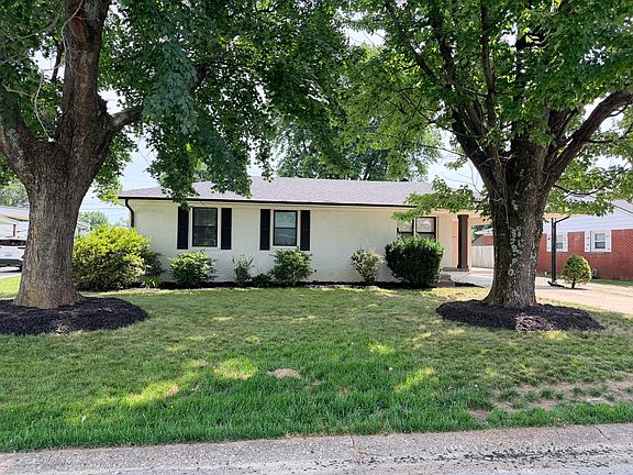 2nd image of 909 Charles Scott Dr