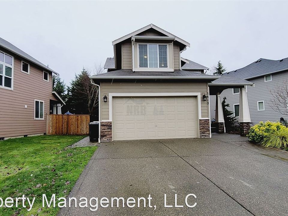 1st image of 3812 Ingleside Dr SE