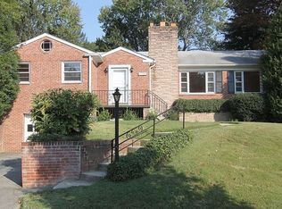 7705 Barnum Rd, Bethesda, MD 20817