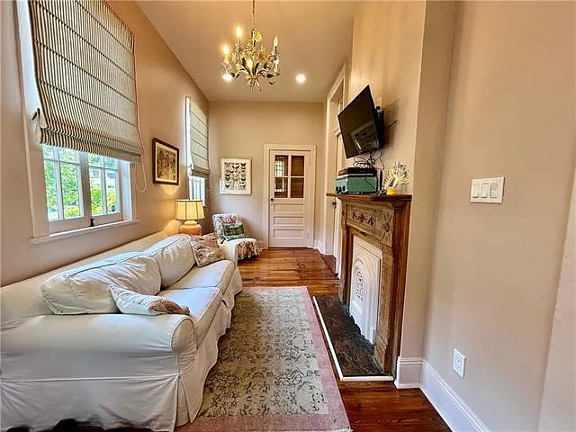4936 Coliseum St — Photo 4
