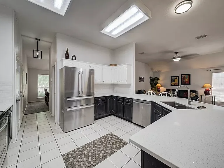 5558 Mesa Verde Ct — Photo 7
