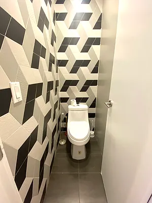 Rented by Capri Jet Realty Corp | media 8