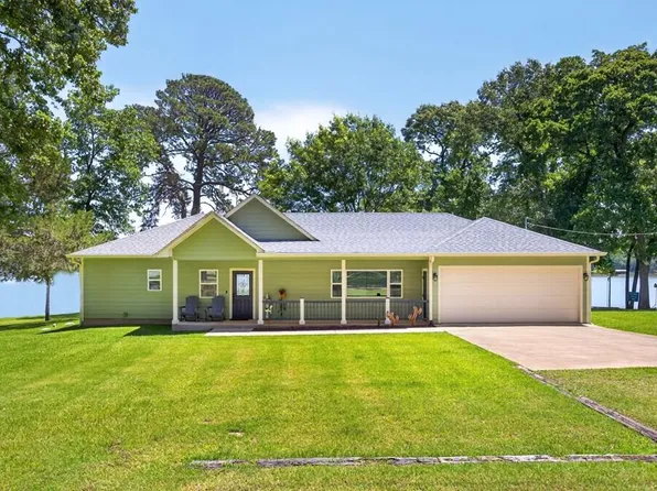 226 Sawmill Rd, Crockett, TX 75835