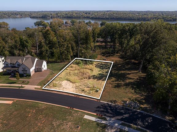 3rd image of 338 Raintree Dr Lot 245