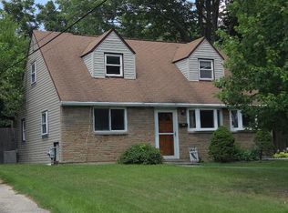 2541 Secane Rd, Secane, PA 19018