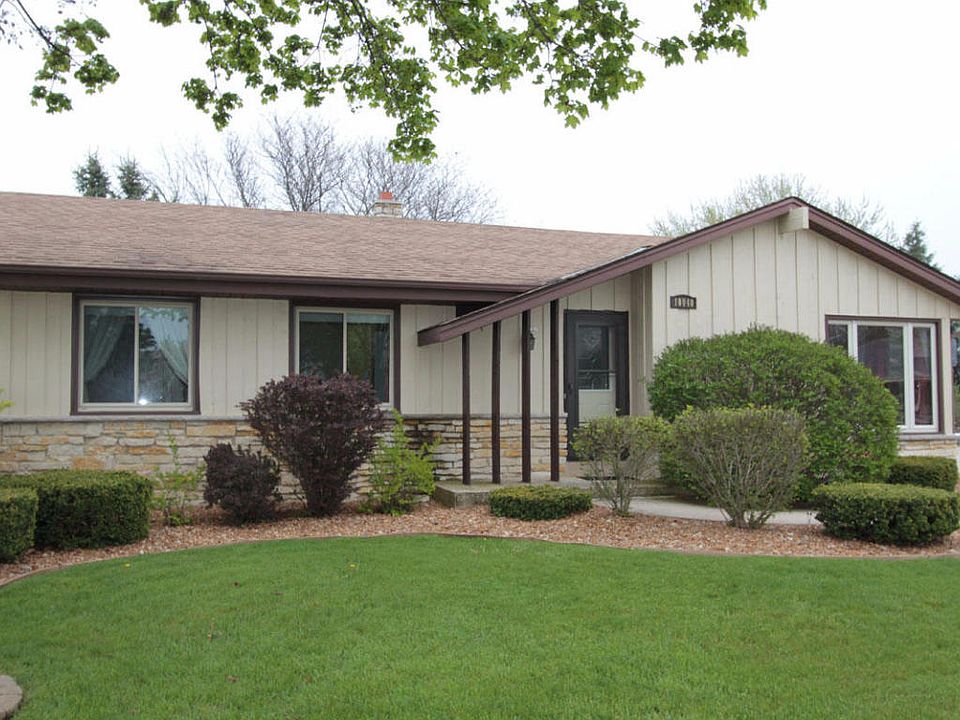 1st image of 10040 S Jennifer Ct