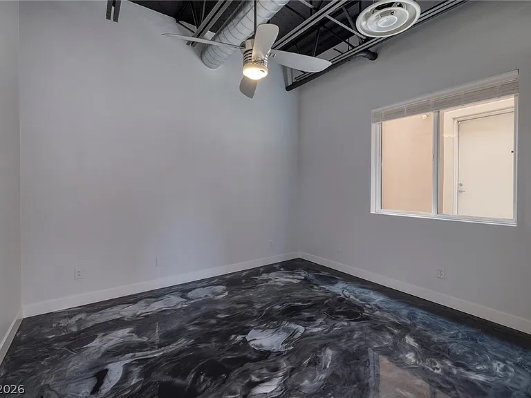 5651 Deer Creek Falls Ct — Photo 10