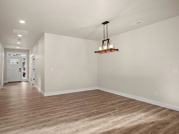 4th image of 18069 N Morton Ct